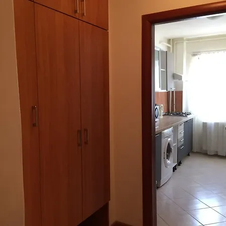 Elda * Брашов